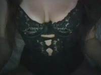 Ik ben Cataleya 25 jaar uit Rotterdam. Mijn passie voor cammen in ontstaan, toen ik ontdekte hoe geil ik eigenlijk wel niet ben. Ik hou van een avontuurtje, en kan tegen een stootje. Daarnaast ben ik een spontane dame, en sta voor alles open. Wat je van mij kan verwachten is; warmte, medeleven, en heel veel verwennerij.