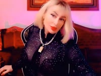 Hello everyone! I am friendly and charming Lady,with a sexy smile and nice figure