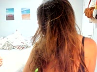 hii my english is not so good but i can be very naughty you wanna see? I just need to enjoy the nice things in life!  Ik ben voor veel in als het maar leuk is....