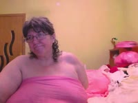 I am a hot and sesnual model always in the mood to get naughty with you on cam