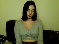 Hey my bad boy, im Kayla. I like when man tease me and drive me crazy.