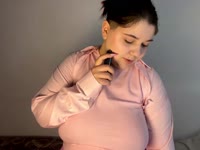 Hi, my name is Luna. I love communicating with people and making new online friends!Expect exclusive visuals, focused content,and behind-the-scenes moments.This page is about confidence, beauty, and atmosphere — quality over quantity.✨ Welcome to my world.