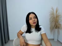 I would like to offer you a subtlety with which you will not forget the feeling that I gave you what I do I feel when you really crave the affection, or move the game to you ...guys I would love if you give me a vote and I will give you a nice gift