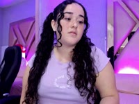 Hi, I’m Mariesweet! I’m a curvy girl with long curly hair and a freckled face, always smiling and ready to make you feel good. My essence is all about tenderness, affection, and a sweetness that will wrap around you from the very first moment.I love chatting, getting to know you, making you laugh, and also exploring those more intimate moments where looks and words become caresses. Here you