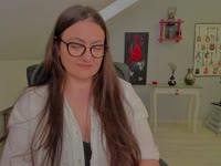 I am the kind of a woman i can wear pants in a man