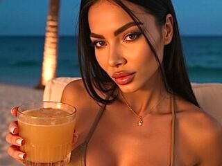 camgirl masturbating with sex toy CaitlynEva