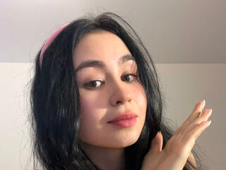 naked cam live MinnieMile