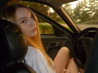 naked webcam girl picture SheenaBorer