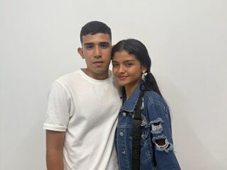 adult cam couple live BlakeAndJess