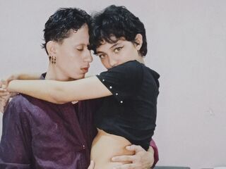 couple topless DakaVesper