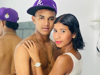 free live cam KattyANDLuis
