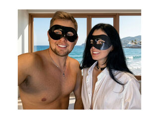 free live cam MaximilianMila