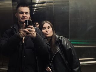 naked cam couple masturbating with vibrator SatieBrenden