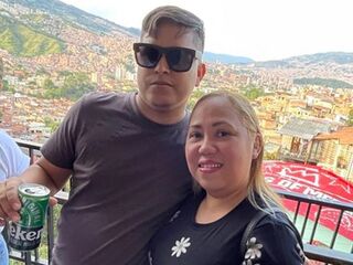 live camgirl giving blowjob SoffiaAndLucas