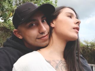 hot webcam couple sex show VeronicaandAlan
