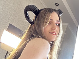 naked webcam girl video AaliceWalter