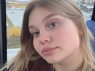 girl webcamsex AdeleBaile