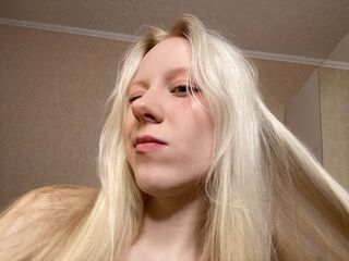 cam strip tease AdeleKeat