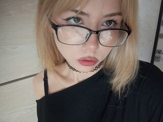 nude camgirl photo AimiBrown