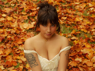 cam girl playing with sextoy AlexiaVitali