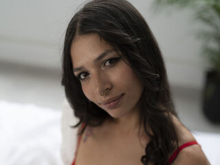adult chatroom AliceFloyd