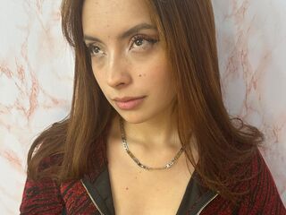 shaved pussy cam AliceMontclair