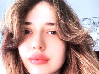 adult cam sex AliceTrisavya