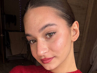 free webcam chat room AlisenBrown