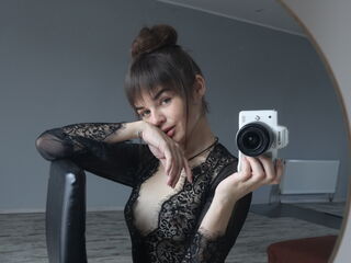 masturbating webcam girl AmatuniLilit
