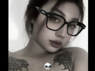 hot webcam video AmelieEva