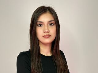 free jasmin livecam AmityBiddy