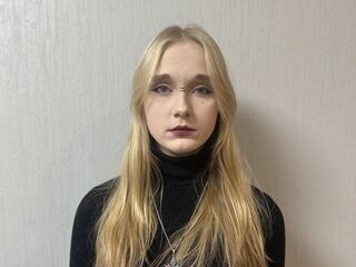 fingering girl webcam  AmyQuin