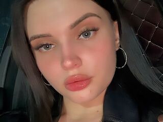 naked girl with webcam masturbating AngelaLily