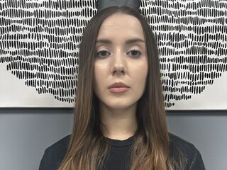 naked webcam girl fingering AnnaAll