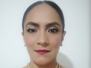 camslut fingering pussy AntonellAdiosa