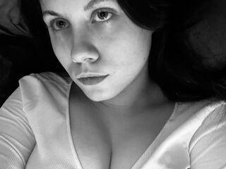 naked webcam girl masturbating BelaWink