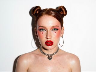 fingering girl cam picture BellaMesmer