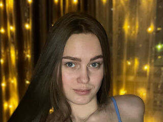 porn web cam BernardineCaiafa