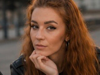hot chat room BonnieHansen