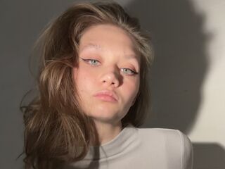 hot cam girl spreading pussy BrandiLiedberg