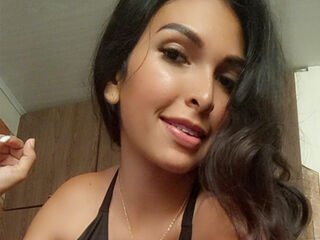 fingering cam girl BrendaMontecarlo