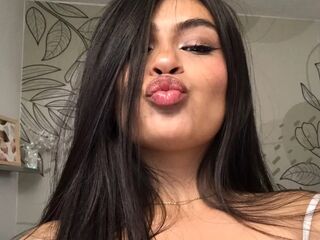 erotic cam CamillleGoddes
