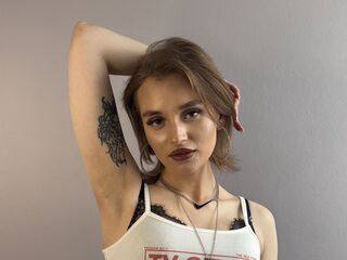 hot cam girl CammiePratten