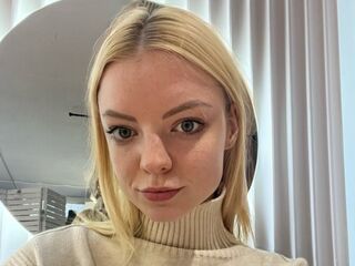 adult livecam CarlenePattie