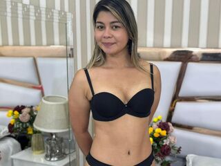 girl webcam CarlyJoness