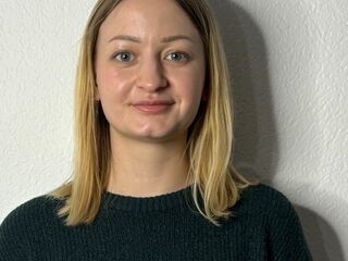 hot striptease web cam CarmeliaRihner