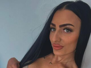 fingering cam girl CassyRoss