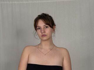 sexy webcamgirl pic CecilHolcombe