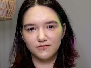 topless webcam girl CecilleBonavita