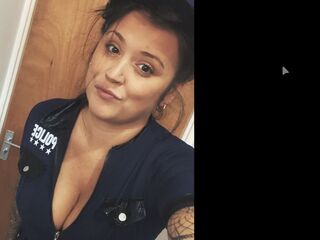 shaved pussy webcam CharlotteSnow